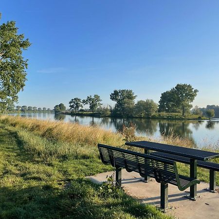 Bed and Breakfast Langs De Maas Boxmeer Exterior foto